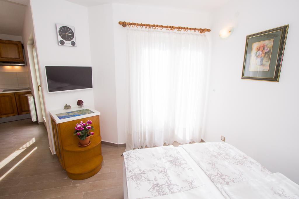 Aurora Apartments Sibenik Exterior photo